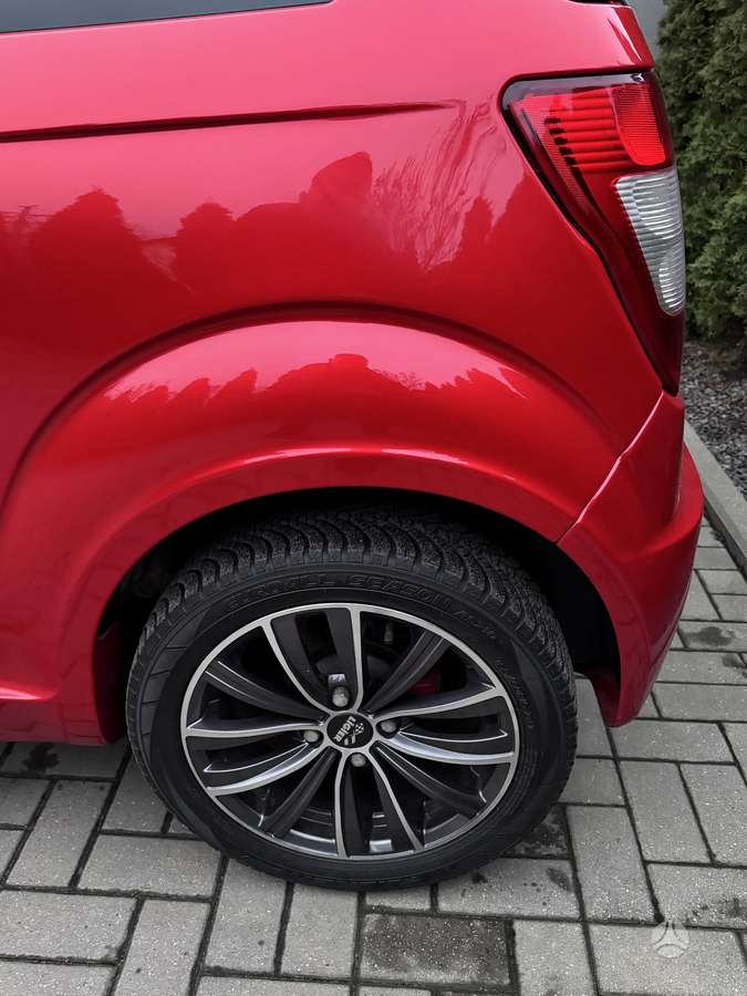 Ligier JS50, 0.5 l., hatchback