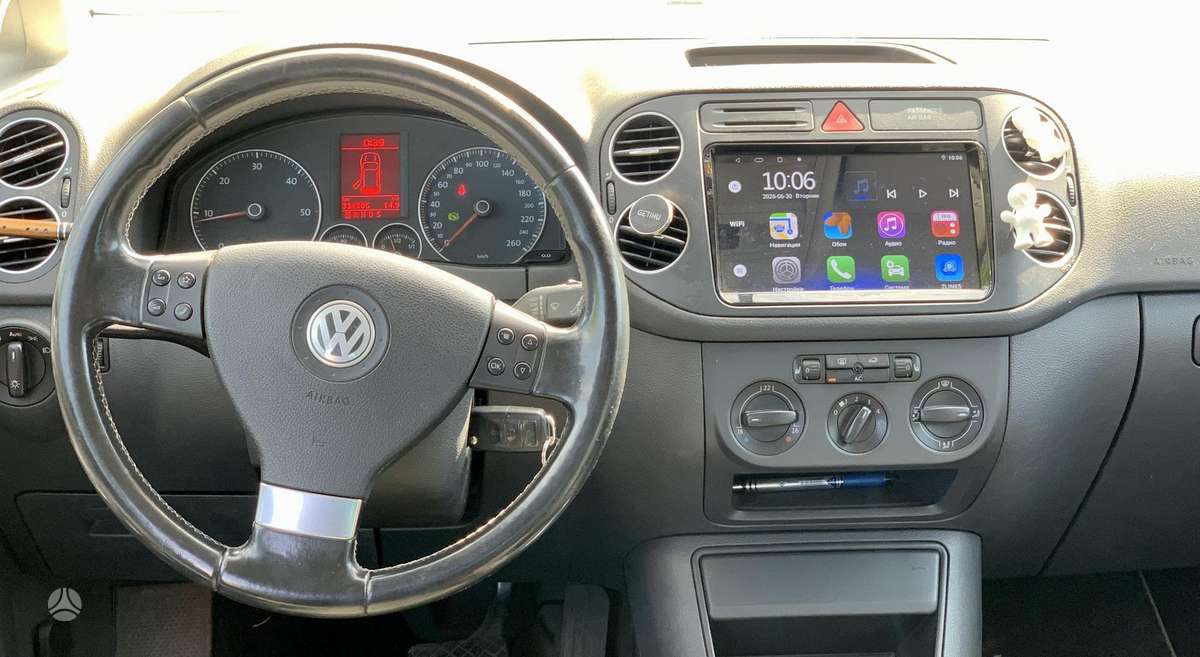 Volkswagen Golf Plus - 4