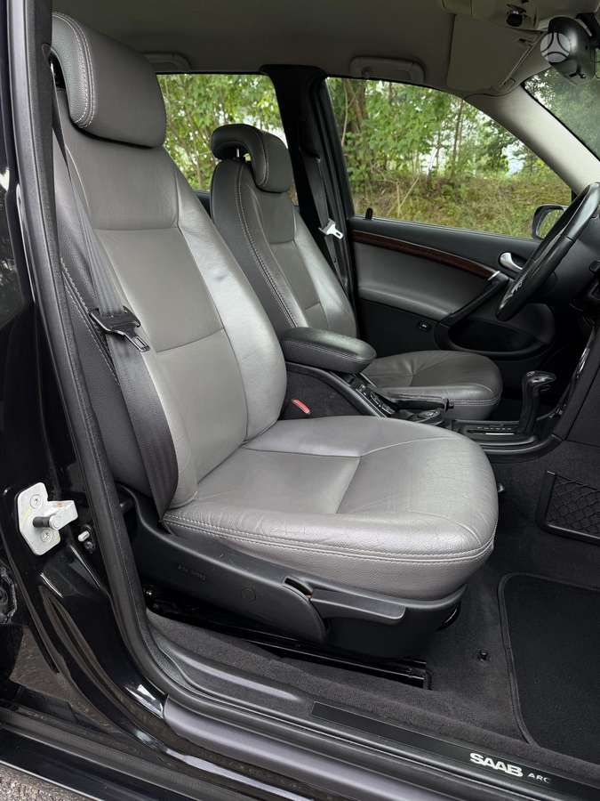 Saab 9-5, 1.9 l., Седан