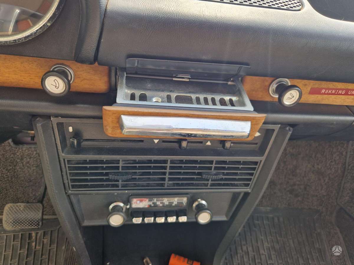 BMW 2000, 2.0 l., Седан