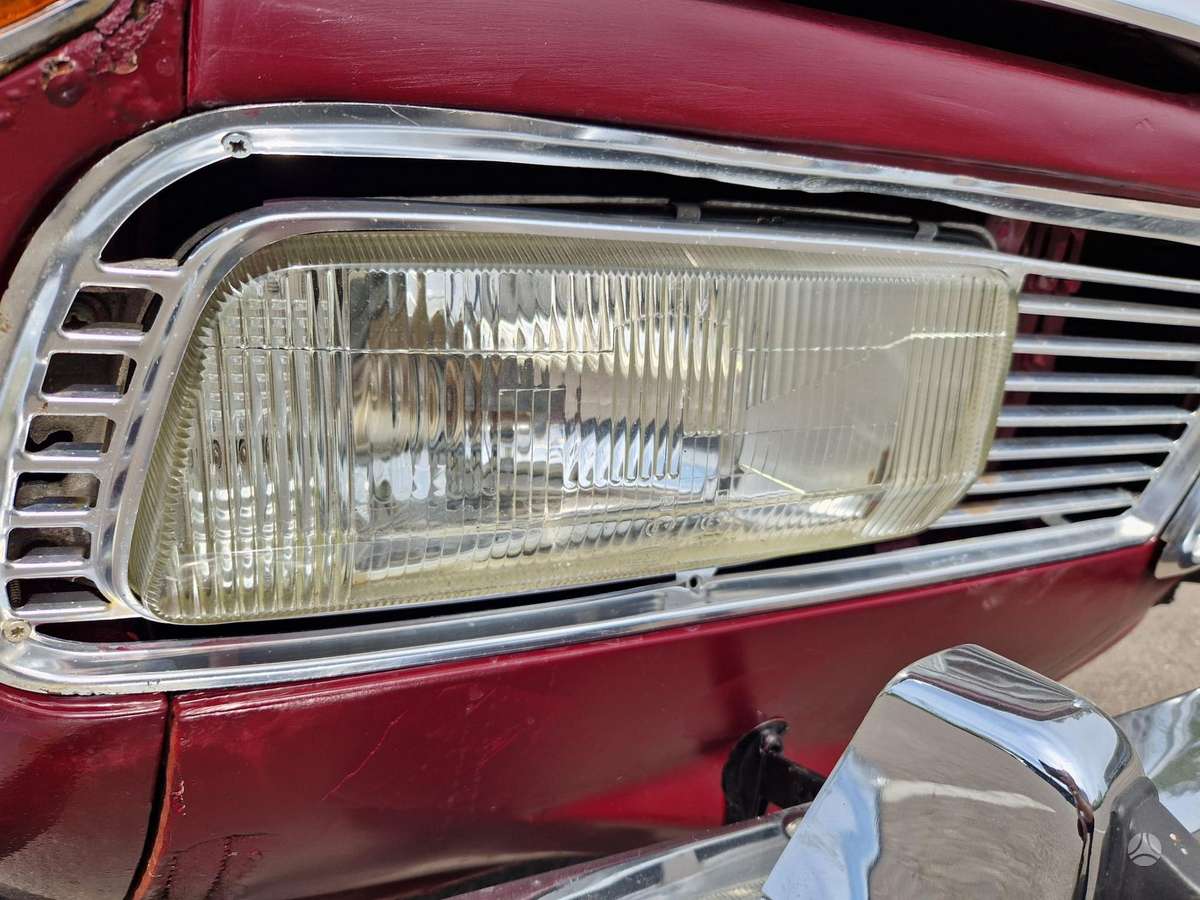 BMW 2000, 2.0 l., Седан