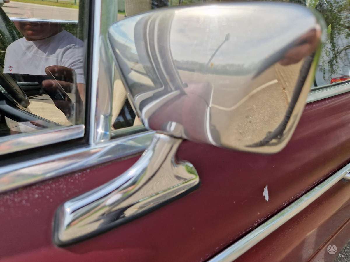 BMW 2000, 2.0 l., Седан