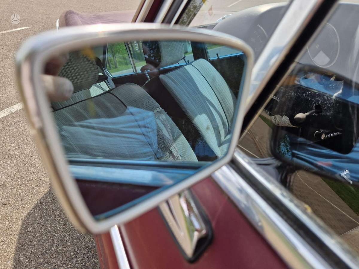 BMW 2000, 2.0 l., Седан