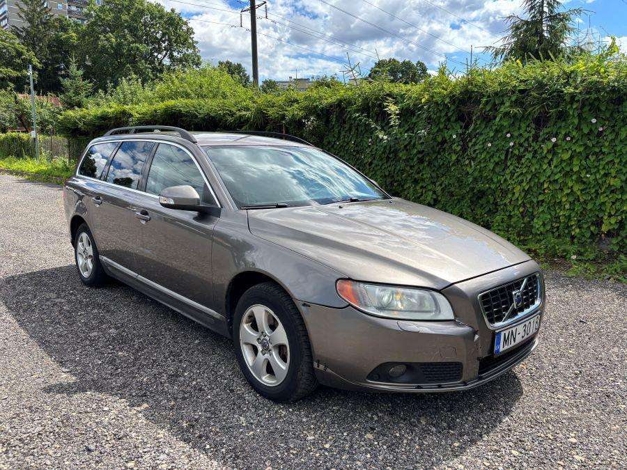Volvo V70, 2.4 l., Универсал