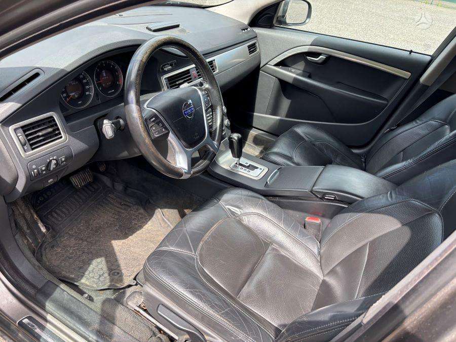 Volvo V70, 2.4 l., Универсал