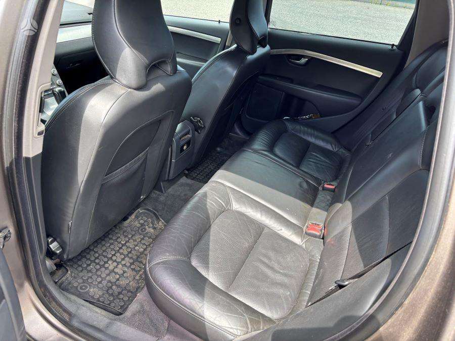 Volvo V70, 2.4 l., Универсал