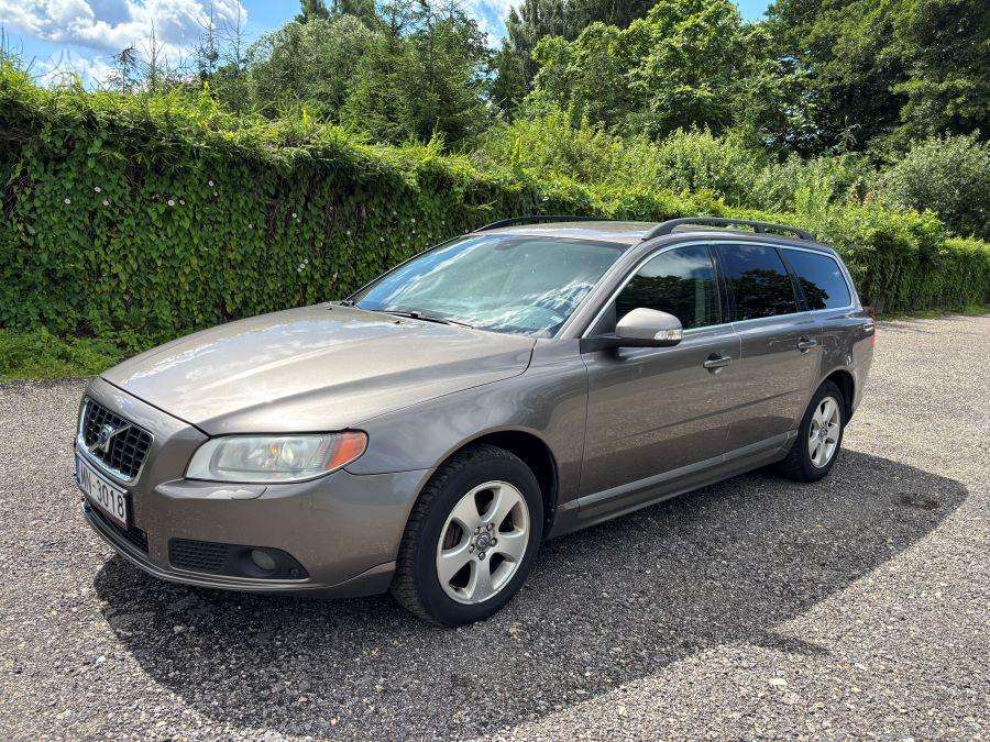 Volvo V70, 2.4 l., Универсал
