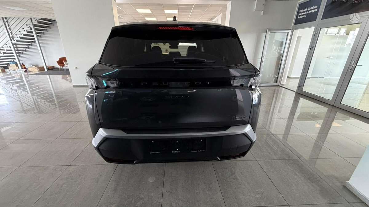 Peugeot 5008 - 5