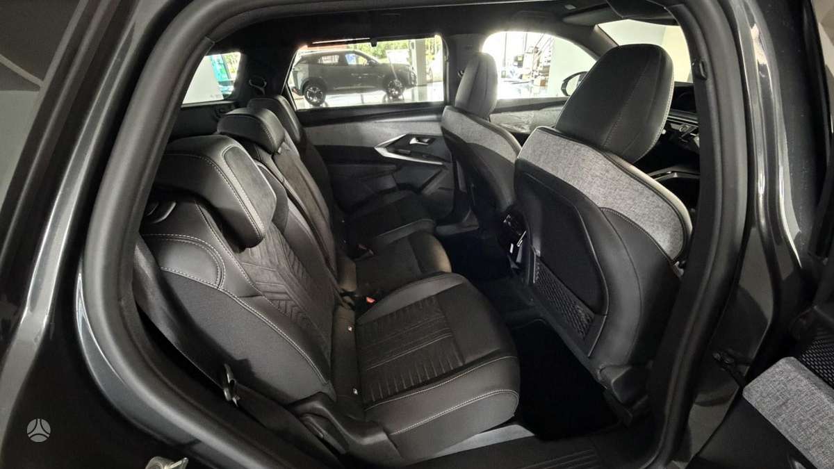 Peugeot 5008 - 9