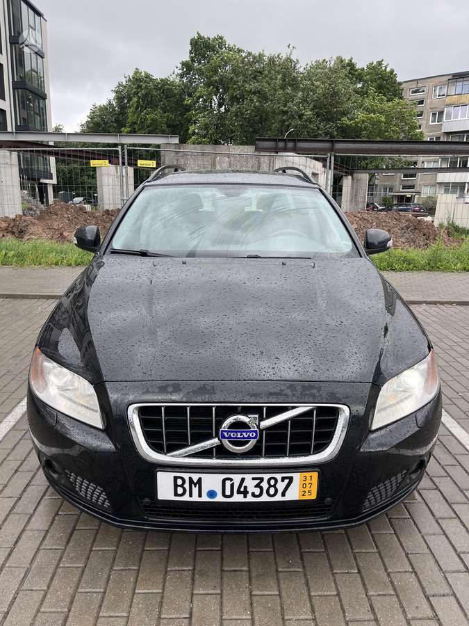 Volvo V70, 2.4 l., wagon
