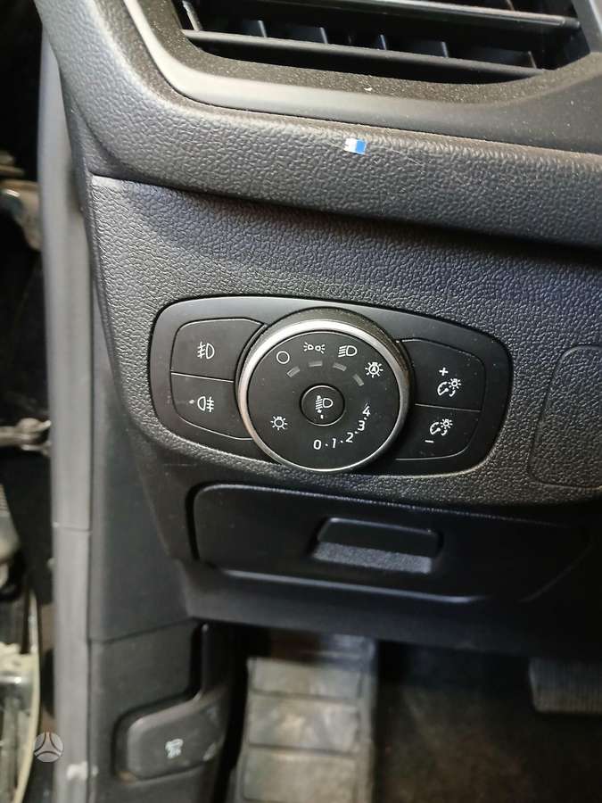 Ford Focus по частям