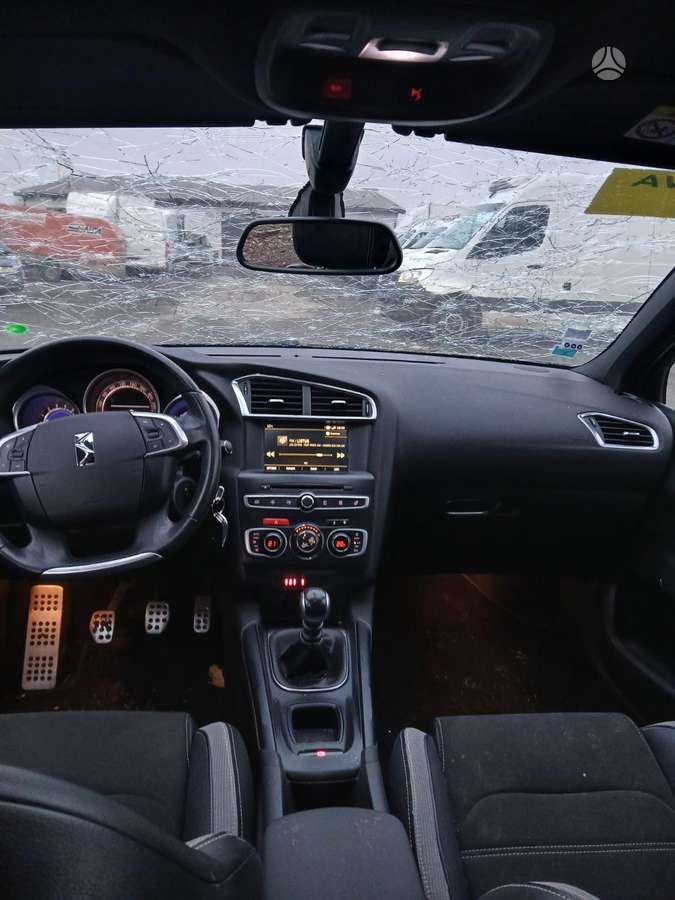 Citroen DS4 dalimis