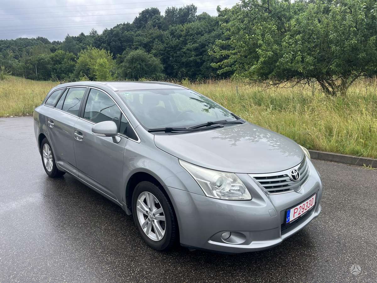 Toyota Avensis - 3