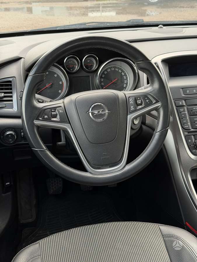 Opel Astra, 1.7 l., hatchback