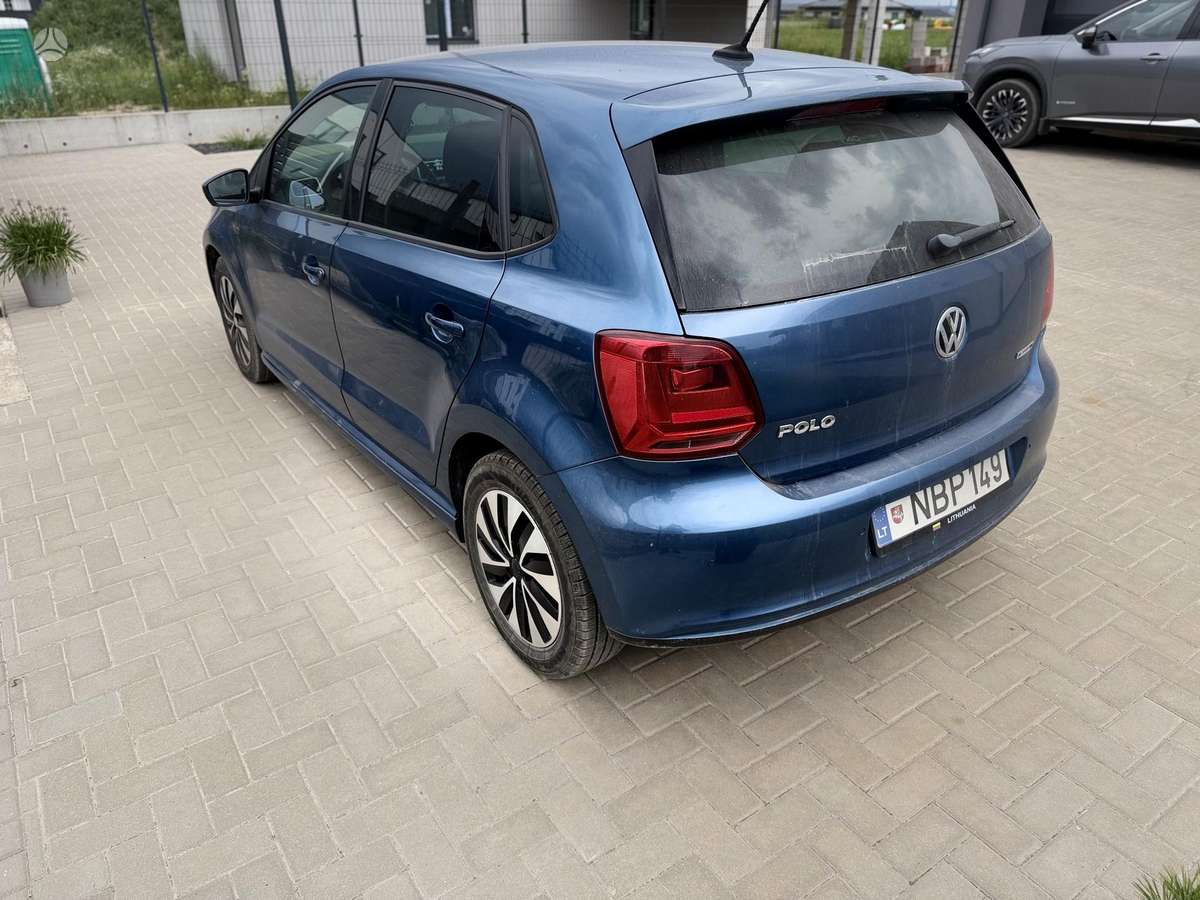 Volkswagen Polo - 2