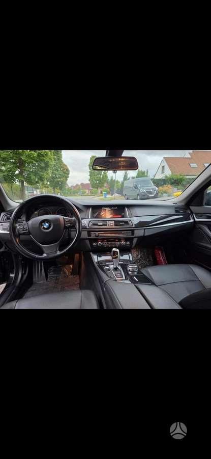 BMW 518, Универсал
