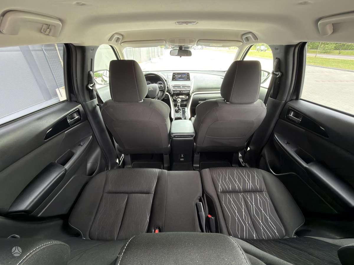 Mitsubishi Eclipse Cross, 1.5 l., off-road / crossover