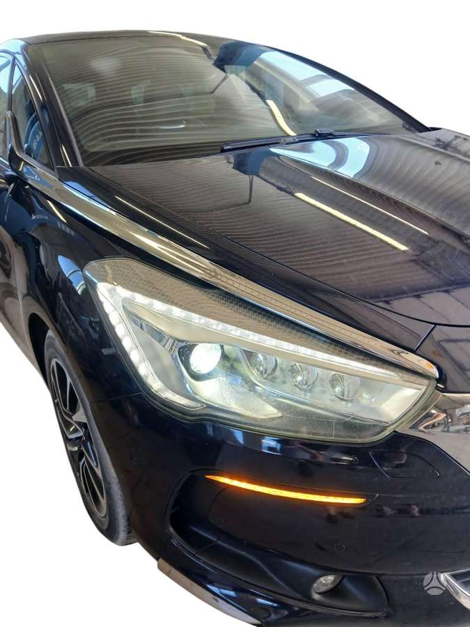 Citroen DS5 rezerves daļās