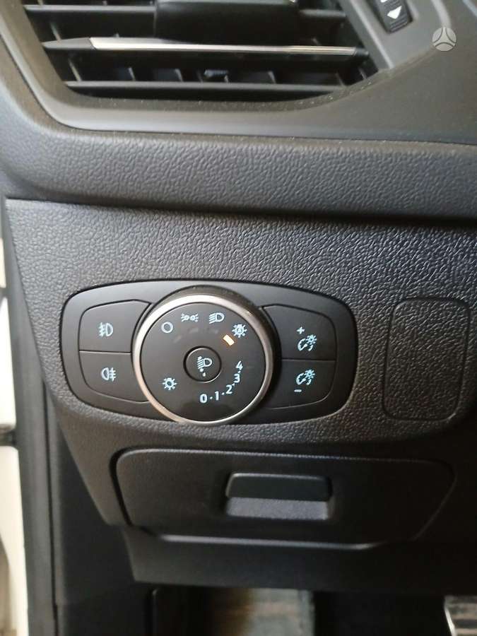 Ford Focus по частям