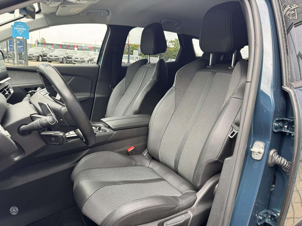 Peugeot 3008 - 8