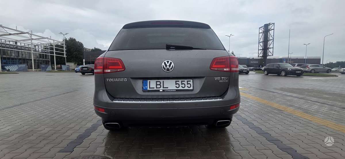 Volkswagen Touareg - 4