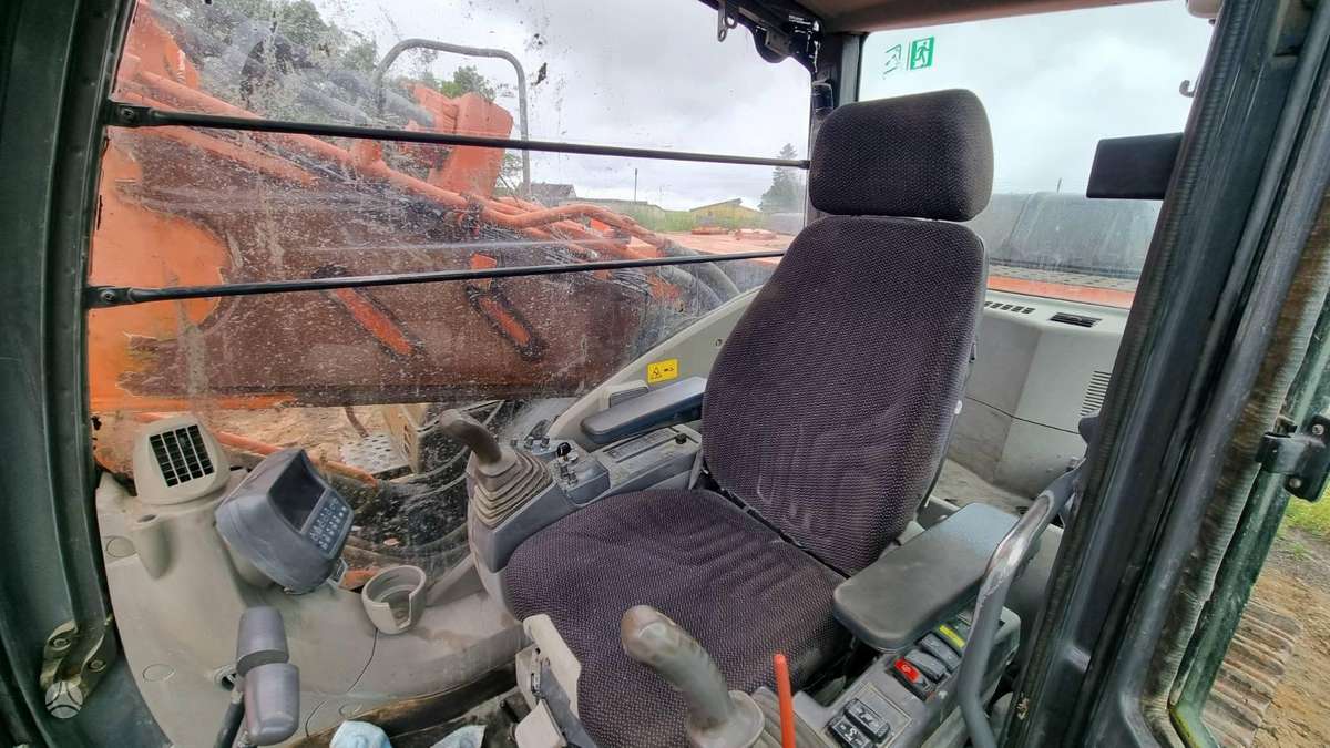 Hitachi Zaxis 350 LC-3, экскаваторы