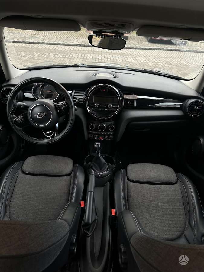 Mini Cooper, 1.5 l., Хэтчбек