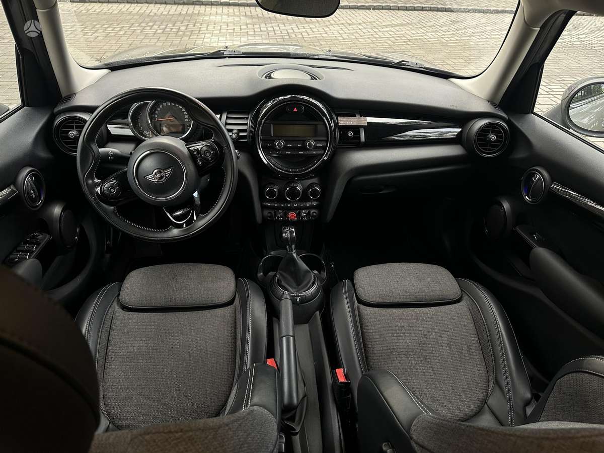 Mini Cooper, 1.5 l., Хэтчбек