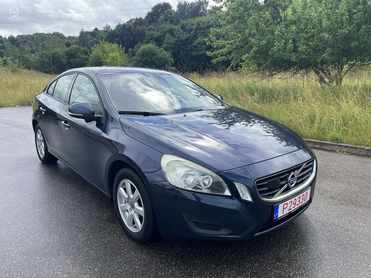 Volvo S60, 1.6 l., Седан