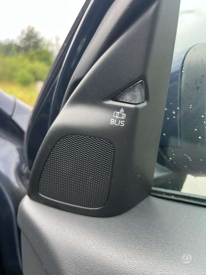 Volvo S60, 1.6 l., Седан
