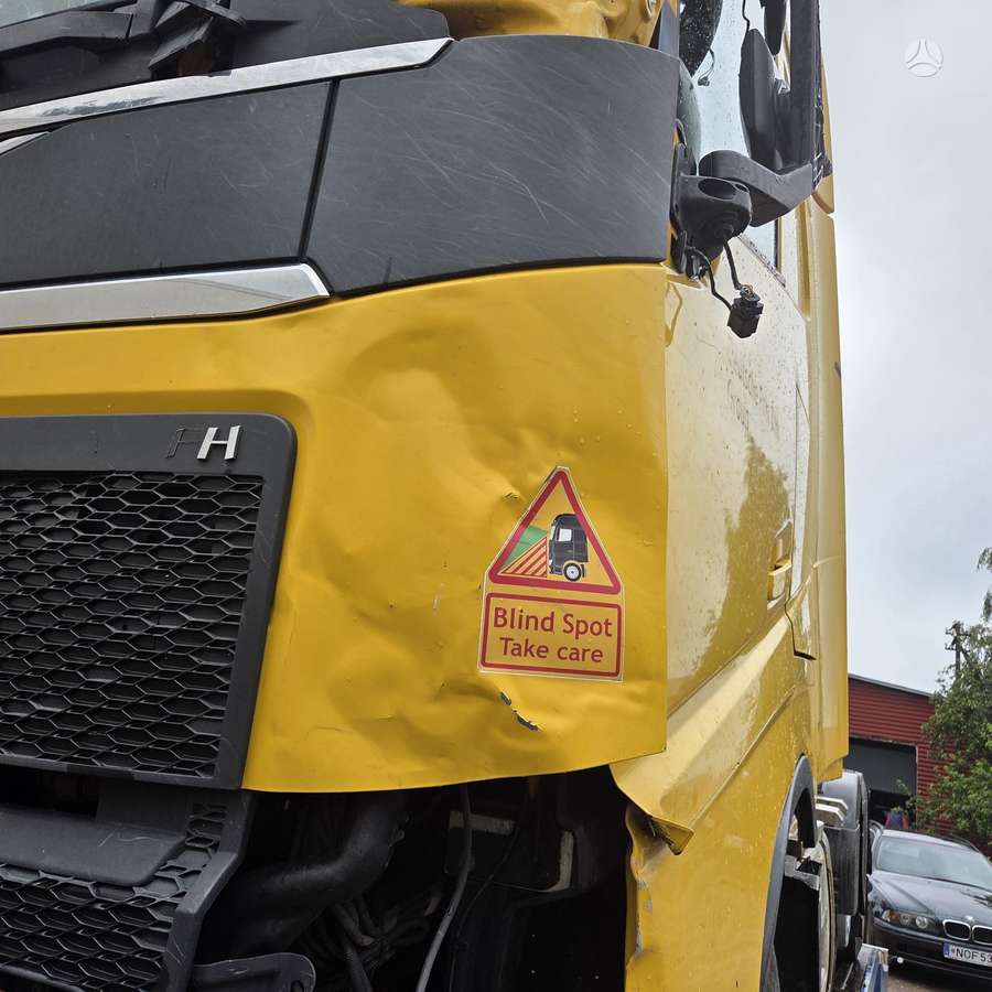 Volvo FH460, single sleeper