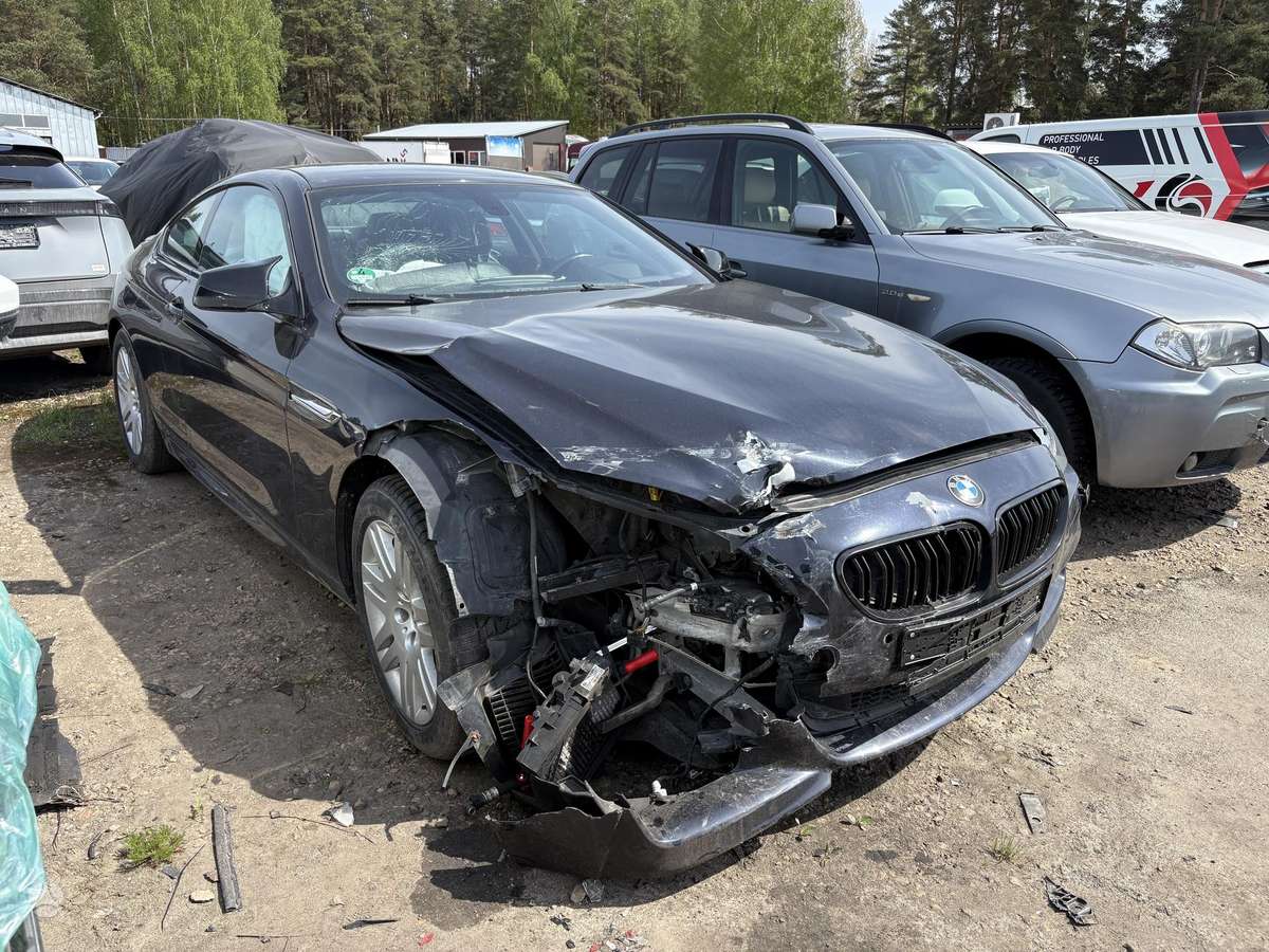 BMW 650, 4.4 l., Купе (coupe)