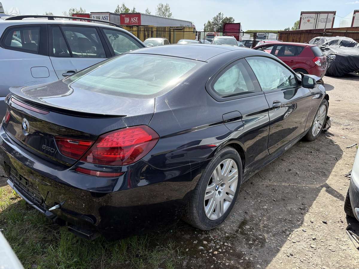 BMW 650, 4.4 l., Купе (coupe)