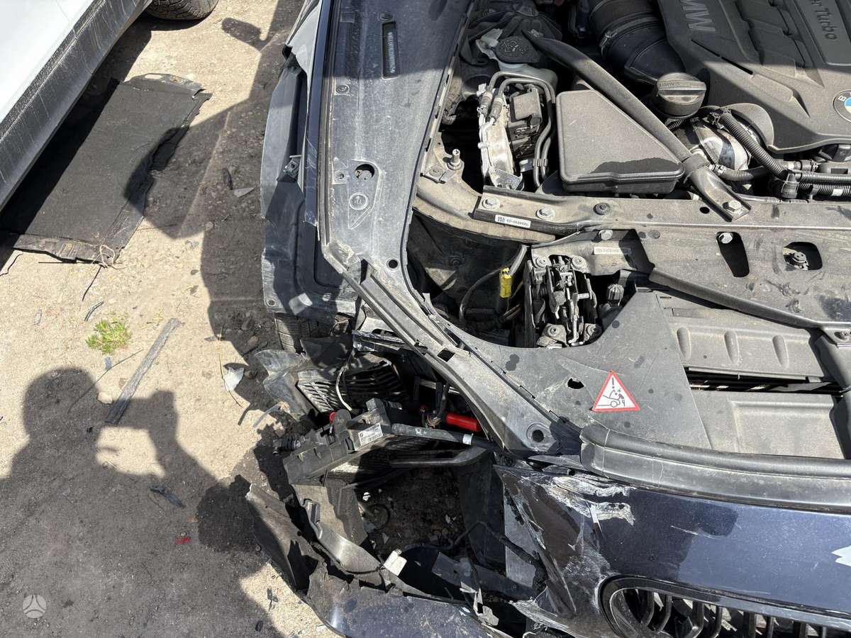 BMW 650, 4.4 l., Купе (coupe)