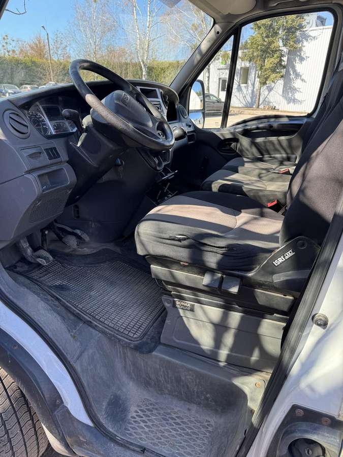 Iveco Daily, 2.3 l., cargo van