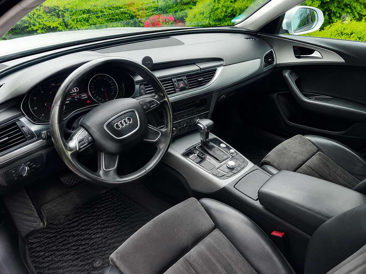 Audi A6, 3.0 l., Седан