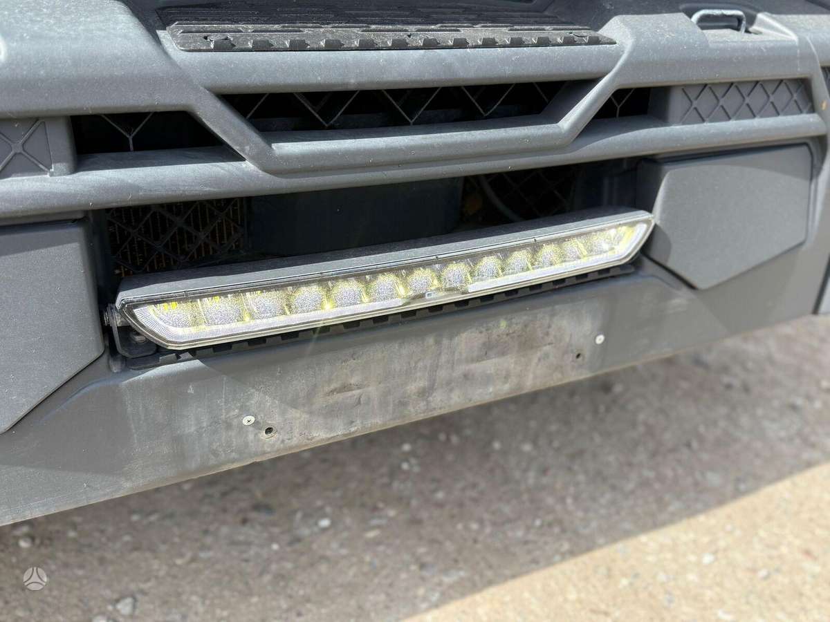 Renault D14 / Open side box, isothermal trucks