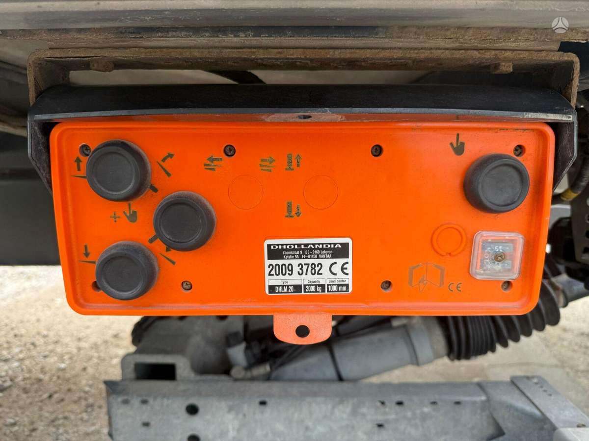 Renault D14 / Open side box, isothermal trucks