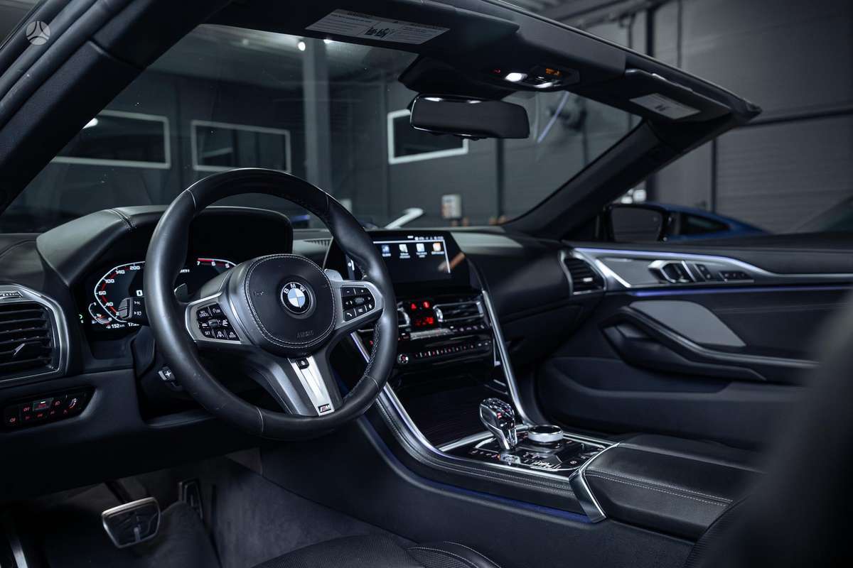 BMW M850, 4.4 l., Кабриолет