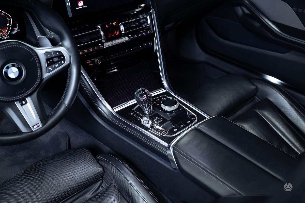 BMW M850, 4.4 l., Кабриолет