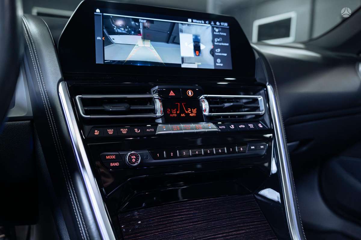 BMW M850, 4.4 l., Кабриолет