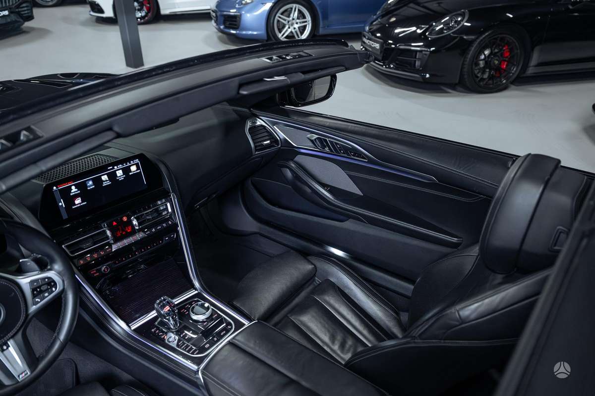 BMW M850, 4.4 l., Кабриолет