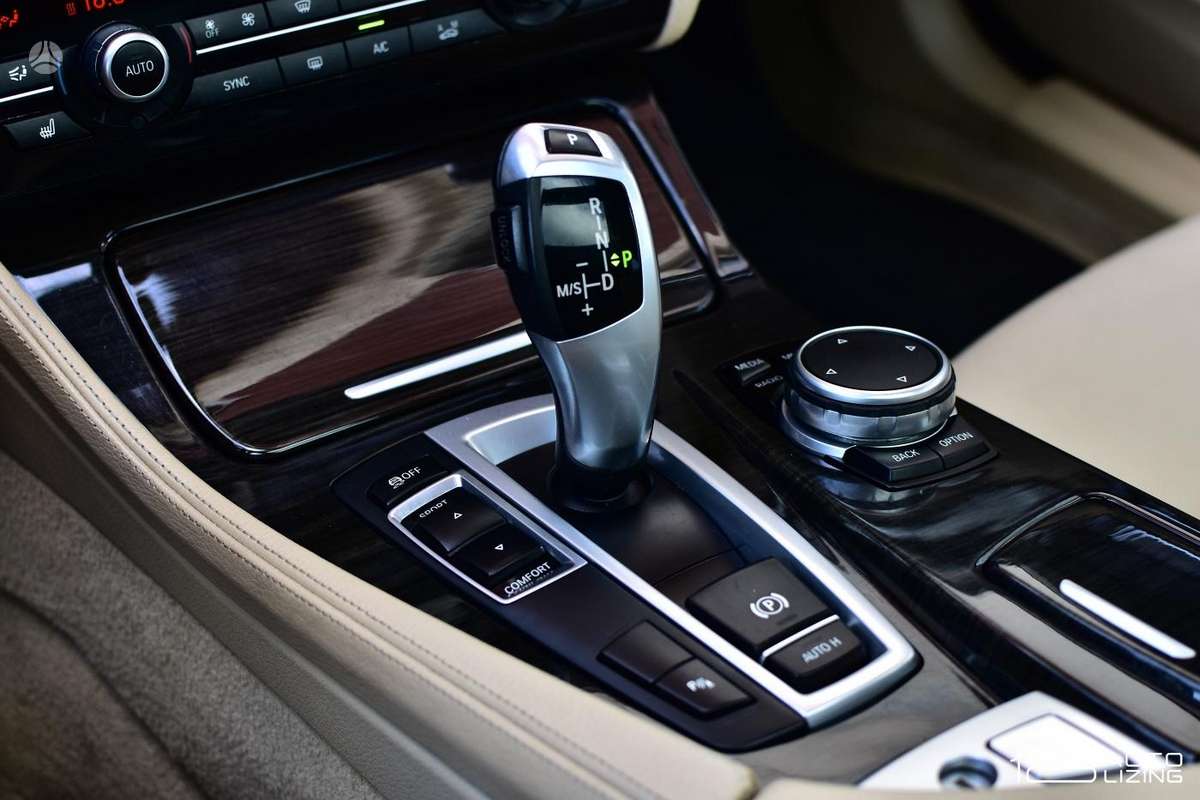 BMW 520, 2.0 l., universalas
