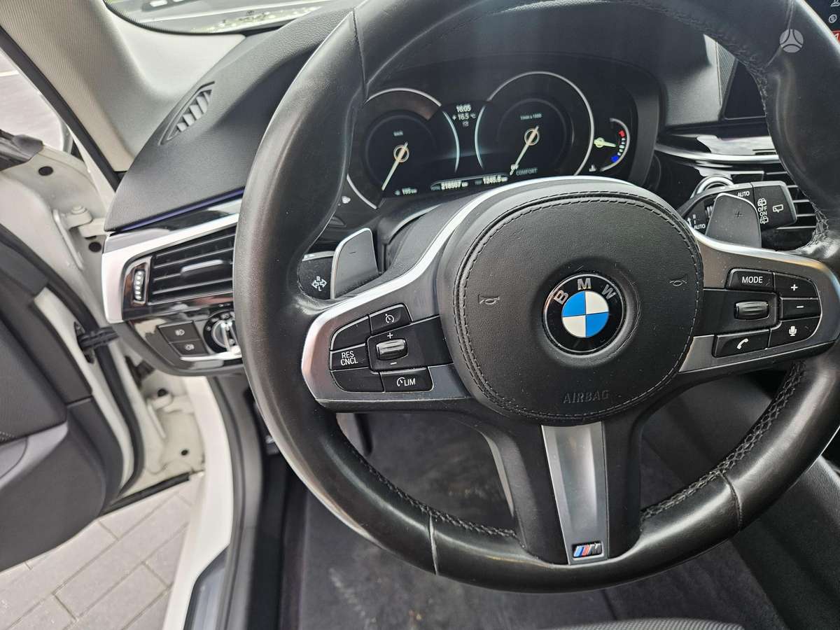 BMW 530, 3.0 l., wagon