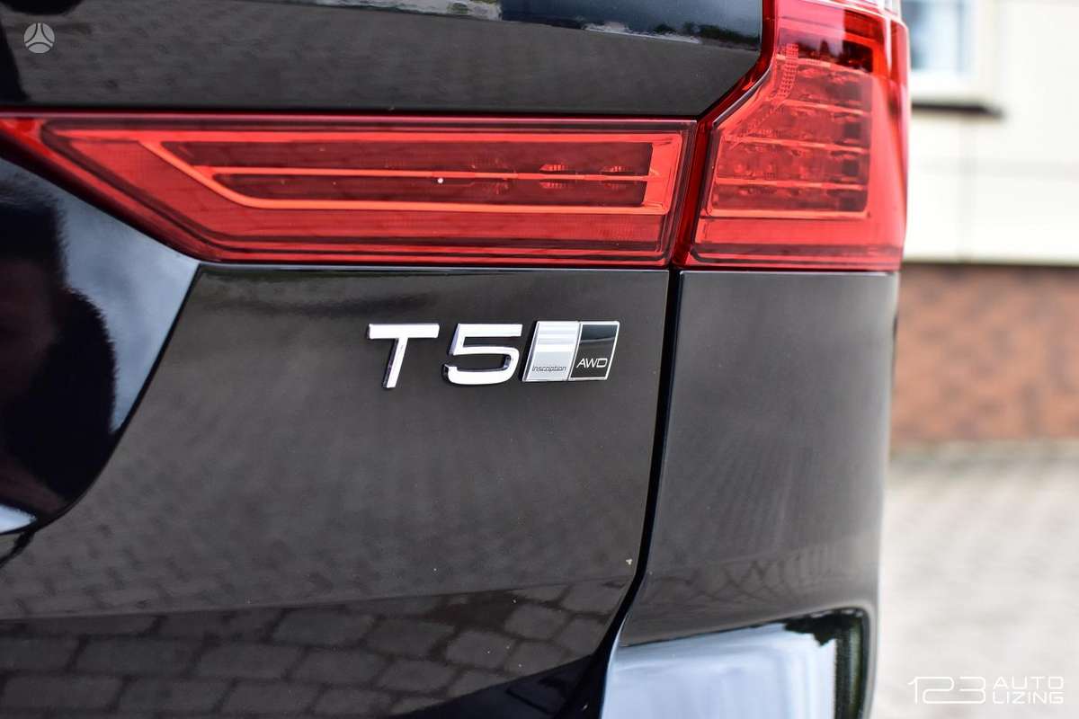 Volvo XC60, 2.0 l., Внедорожник / Кроссовер