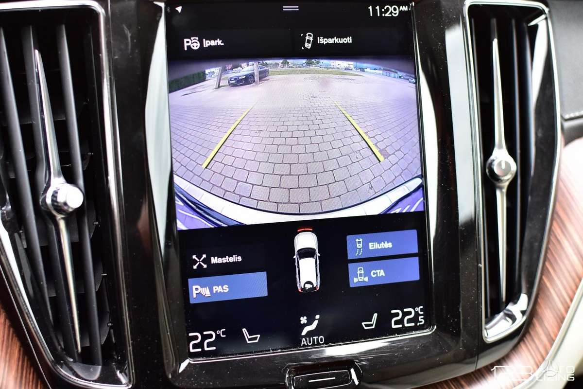 Volvo XC60, 2.0 l., Внедорожник / Кроссовер