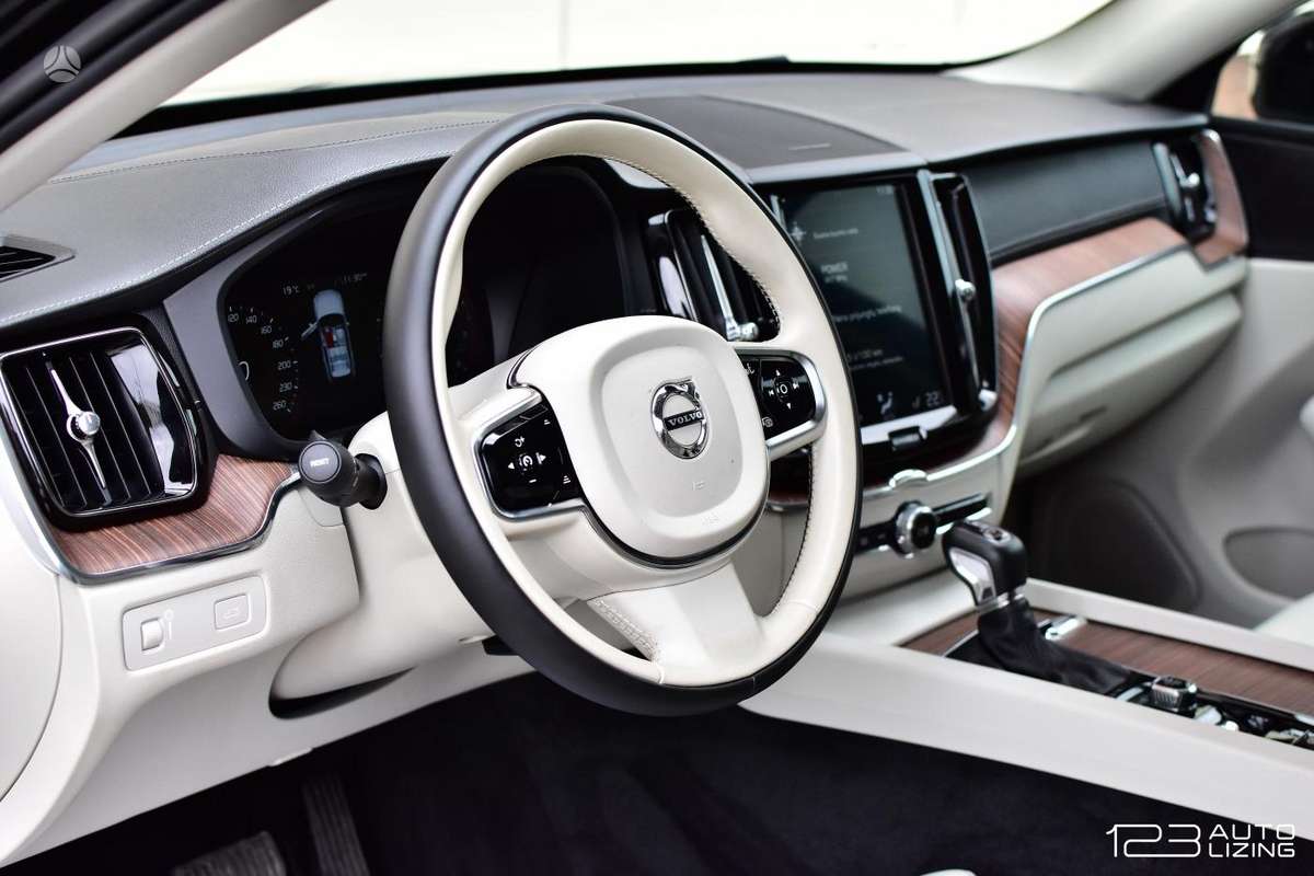 Volvo XC60, 2.0 l., Внедорожник / Кроссовер