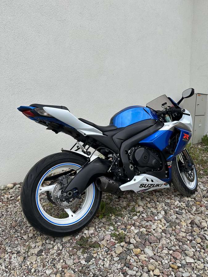 Suzuki GSX-R 1000cc, superbikes