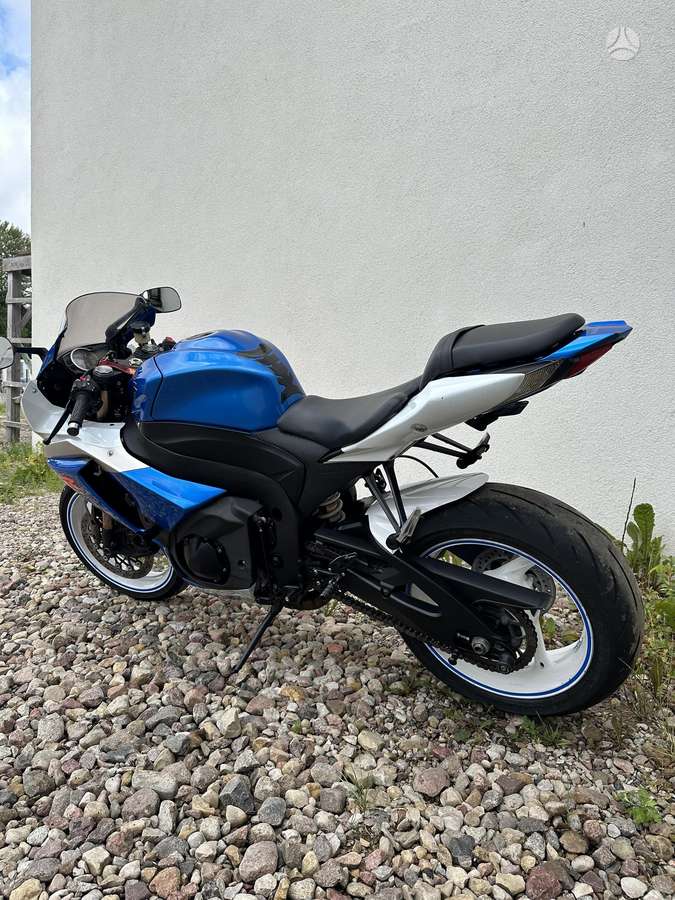 Suzuki GSX-R 1000cc, superbikes