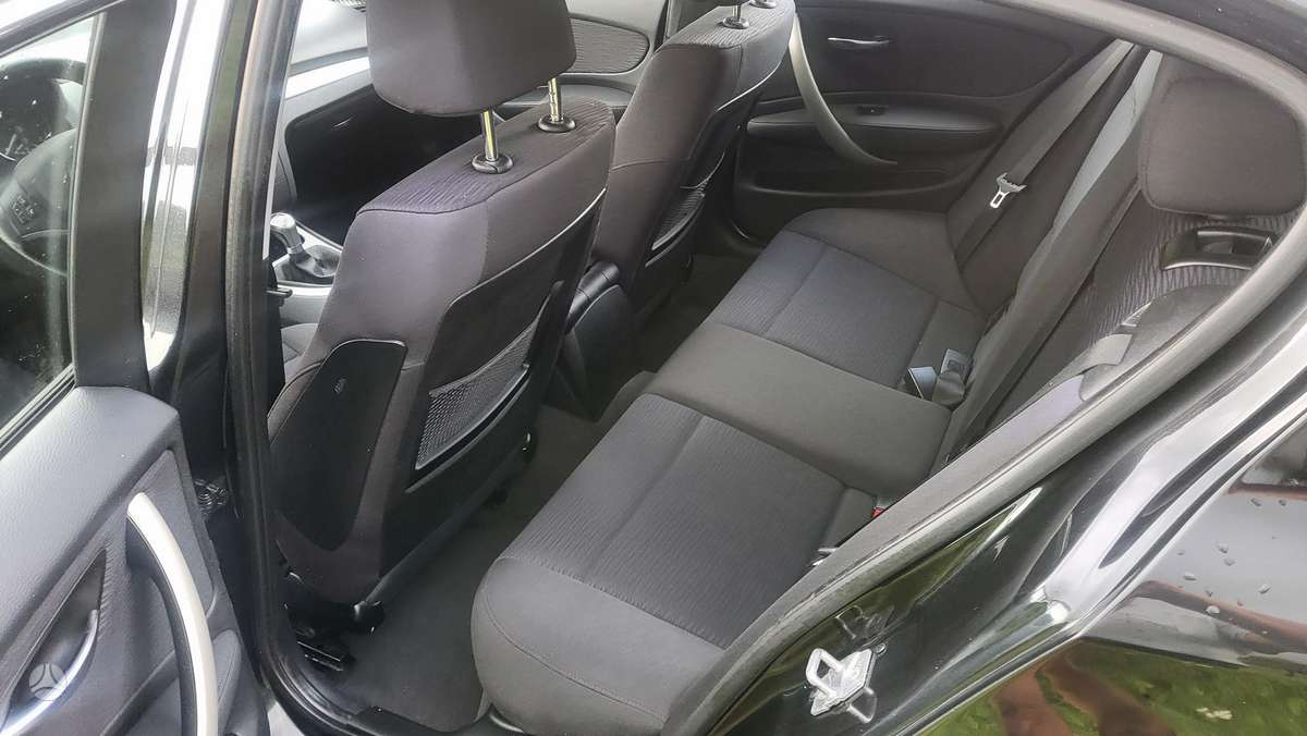 BMW 116, 1.6 l., Хэтчбек